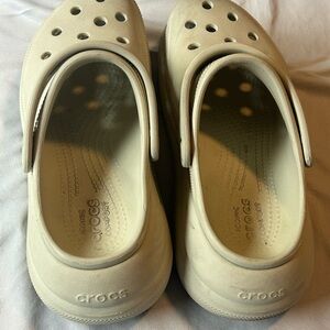 CROCS crush clog in bone color